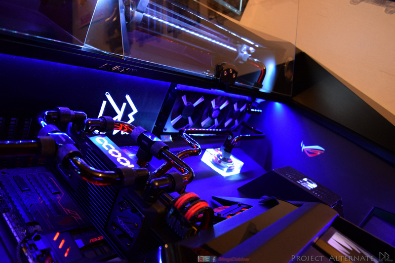 Illustration for article titled $6800 PC Looks Like A Future Killing Machine